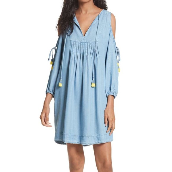 Rebecca Minkoff Dresses & Skirts - *SALE* Rebecca Minkoff Cappy Cold Shoulder Dress.